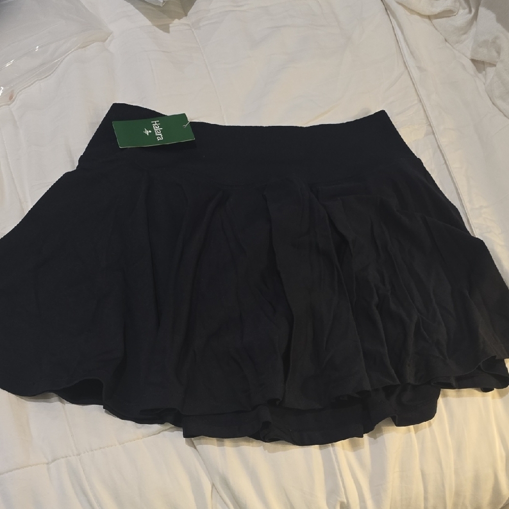 HALARA Black Mini Skater Skirt with Ruffled High-Low Hem